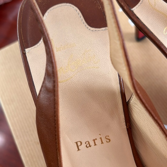 Christian louboutin sling backs. Size 9 - Picture 2 of 9